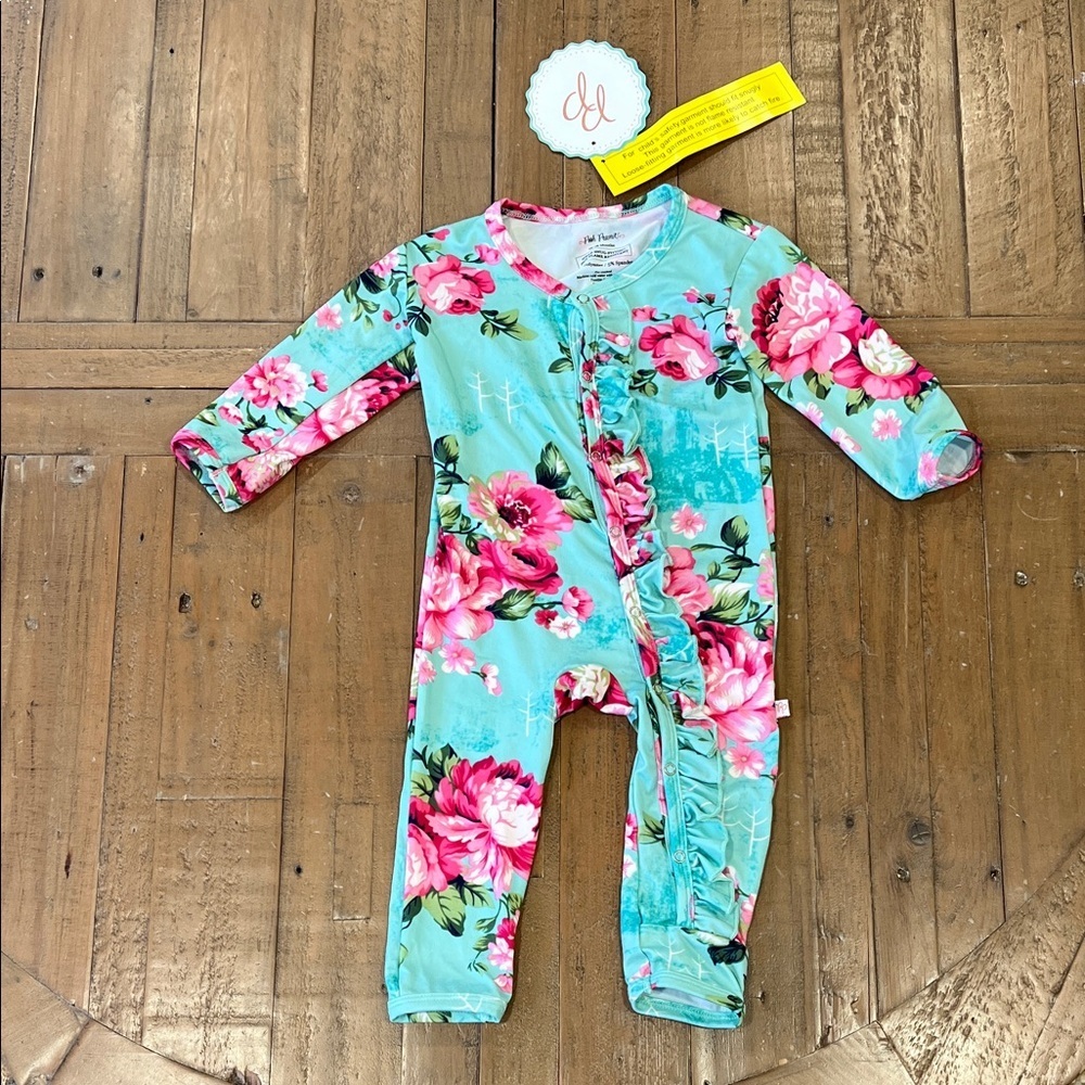 Posh Peanut aqua floral ruffled front footless romper 12-18 months new with tag